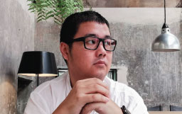 Profile photo of Yothin Muangsommuk 